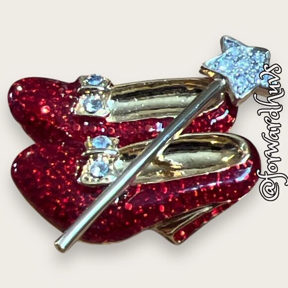 Vintage Ruby Red Slippers Brooch & Wand - Picture 3 of 6
